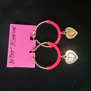 New Vintage! BETSEY JOHNSON Status Collection Split Heart Hoop Earrings.